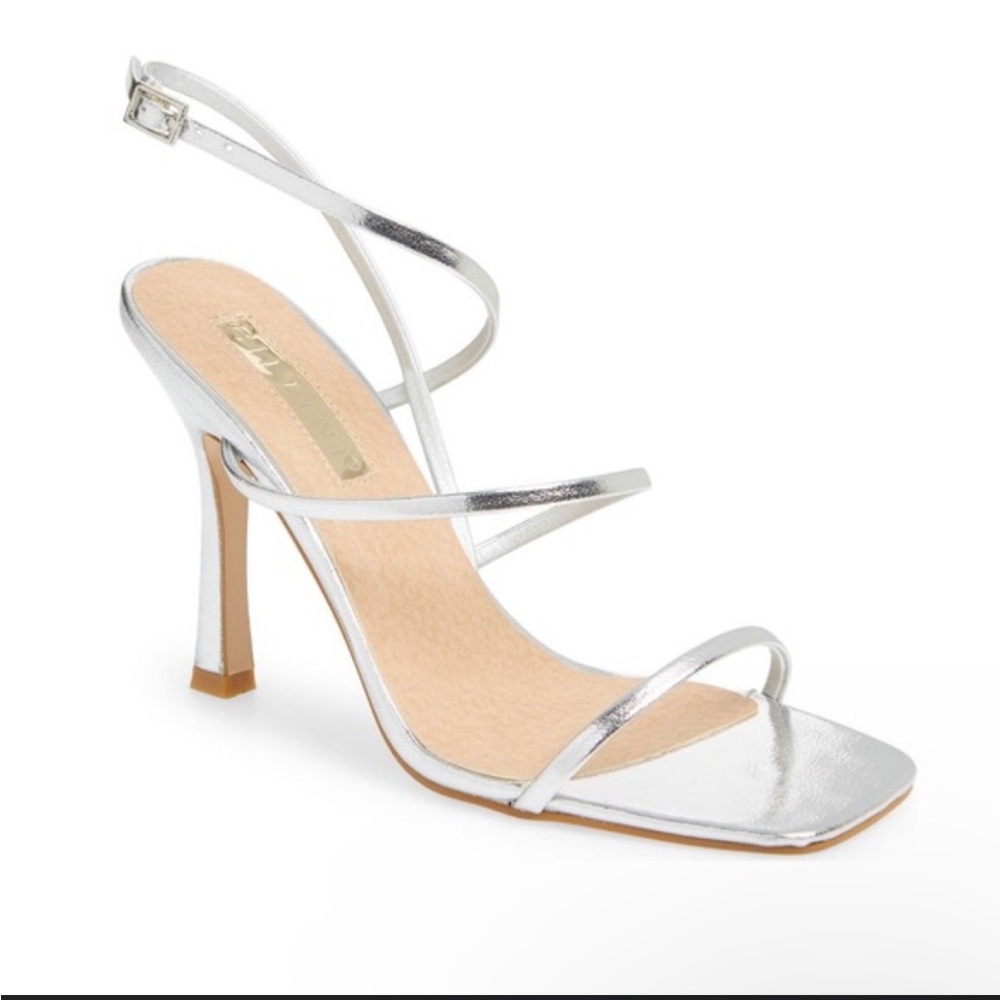 Billini Bentley Silver Ankle Strap Heel size 7